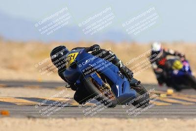 media/Mar-22-2025-CVMA (Sat) [[462c0ffedb]]/Race 13-Amateur Supersport Middleweight/